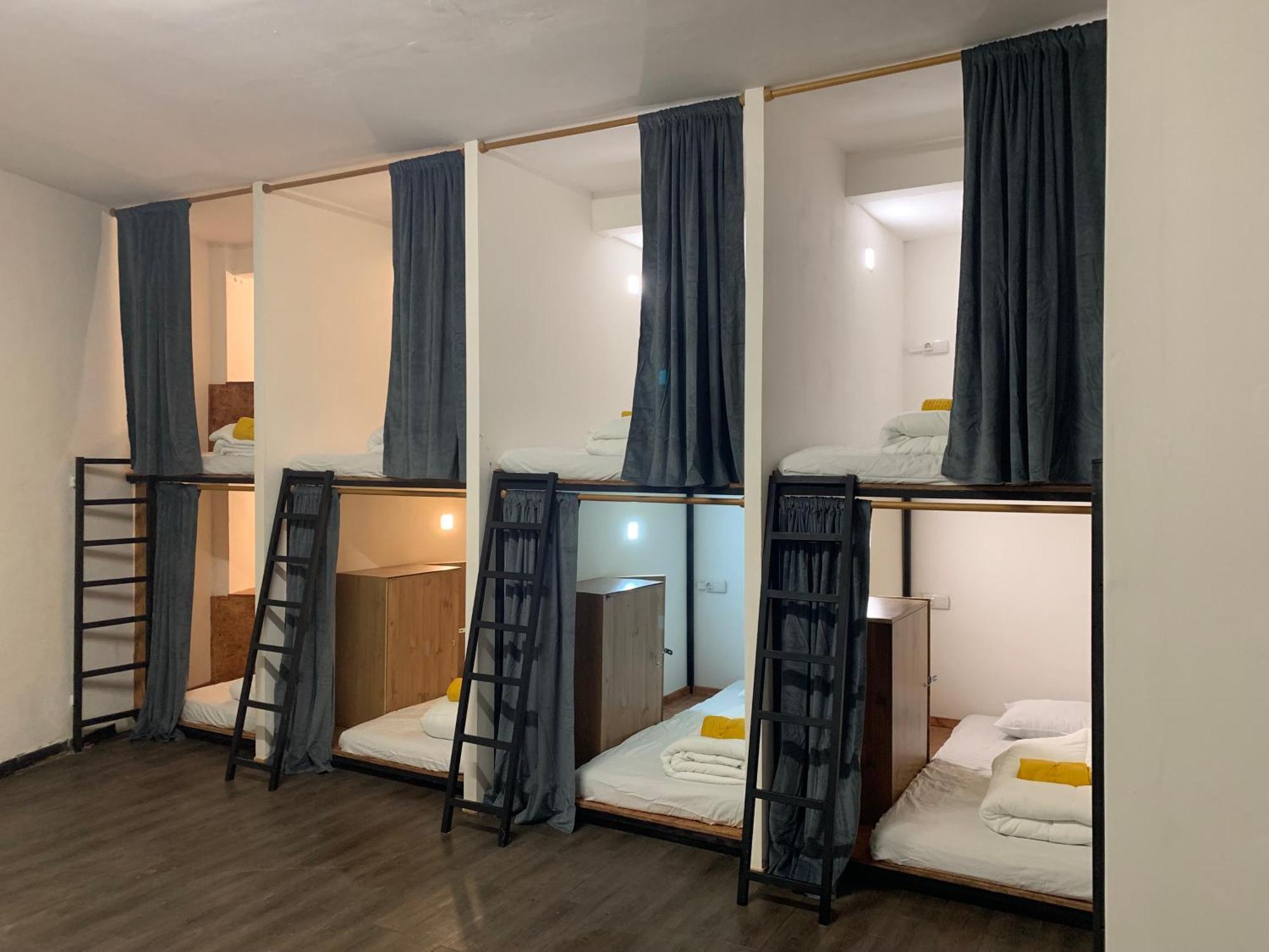 Spanglish Hostel Benidorm Zewnętrze zdjęcie