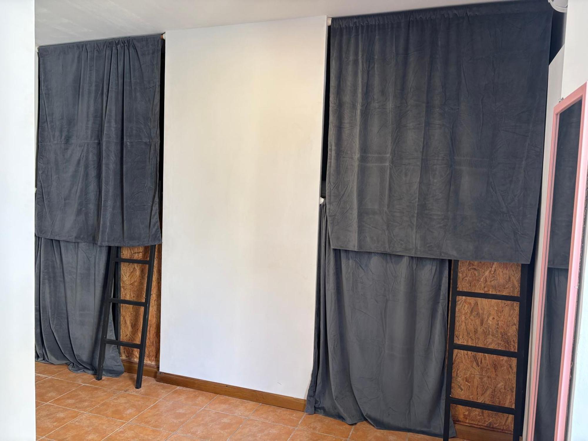 Spanglish Hostel Benidorm Zewnętrze zdjęcie